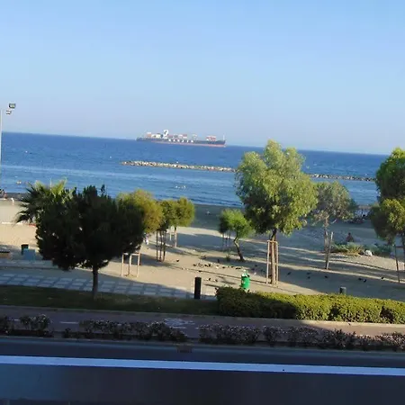 Kanika Sea Forum No. 106 * Limassol